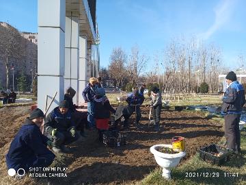 Омодагӣ ба  озмуни  “Сайри гули лола” дар шаҳри  Турсунзода