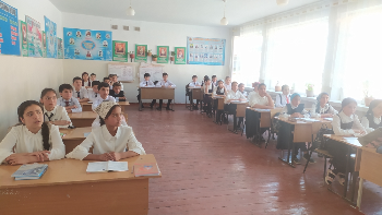 Суҳбату вохурӣ бо хонандагони муассисаҳои таълимӣ дар шаҳри Ваҳдат