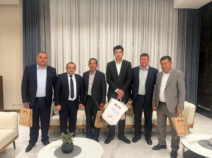 Сафари ҳайати Кумитаи давлатии экология ва ҳифзи муҳити зисти Ҷумҳурии Ӯзбекистон ба Ҷумҳурии Тоҷикистон ба анҷом расид